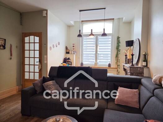 Maison à vendre 254 500 € 4 pièces 3 chambres 105 m² 137 m² de terrain Centre Croix 59170