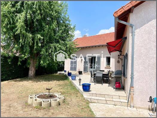 Maison à vendre 358 500 € 6 pièces 4 chambres 180 m² 700 m² de terrain Neuzy-Le Verdier-Vigny Digoin 71160