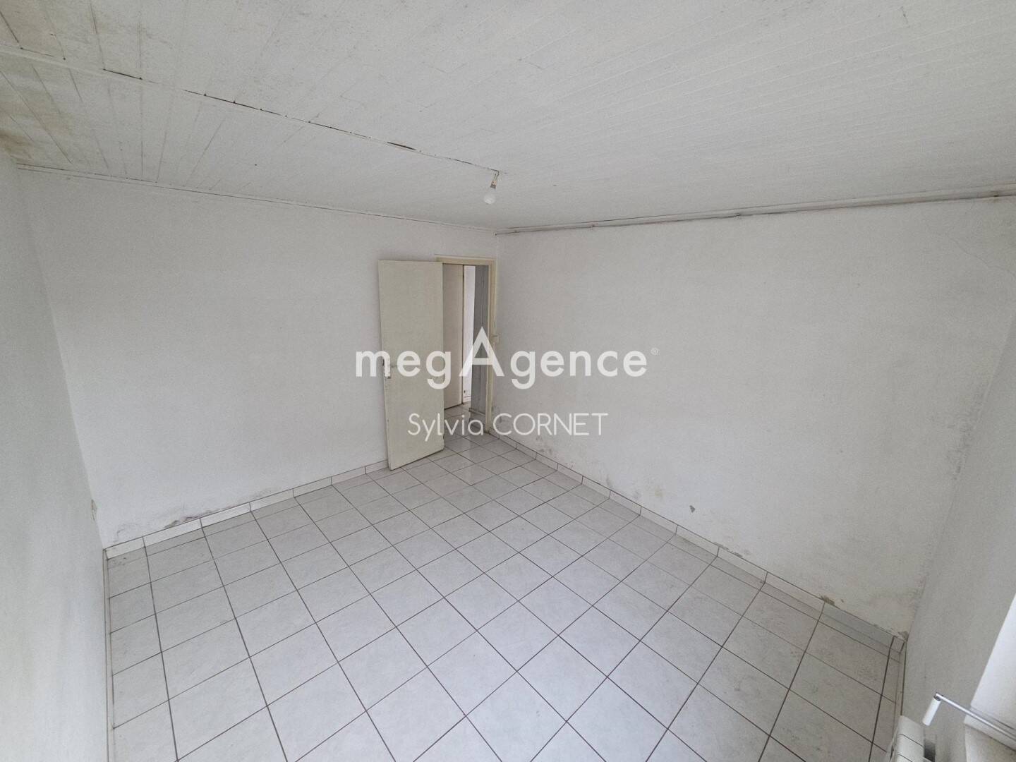 Maison à vendre, 65m², VILLIEU LOYES MOLLON