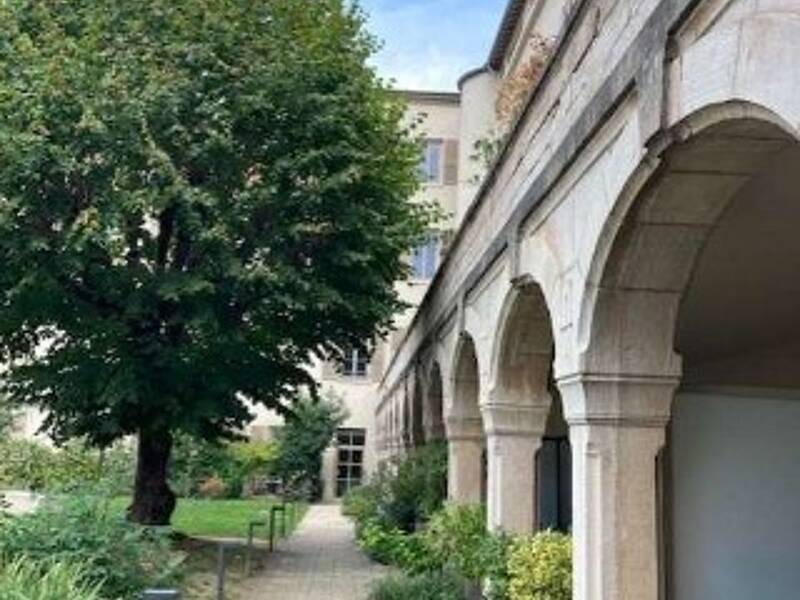 Maison à louer, 93m², LYON 3E