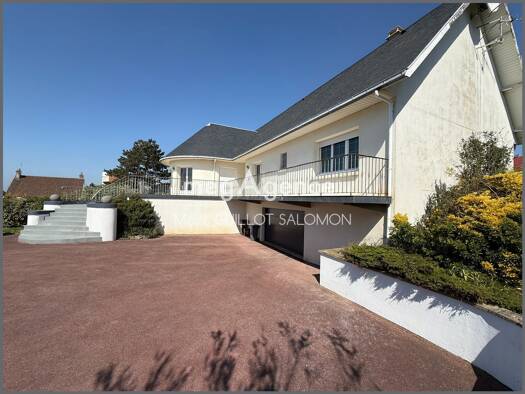 Maison à vendre 748 000 € 6 pièces 3 chambres 179 m² 1 021 m² de terrain Gambetta Boulogne-sur-Mer 62200