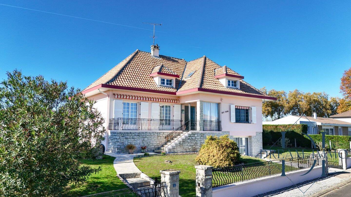 Maison à vendre, 263m², PONTONX SUR L'ADOUR