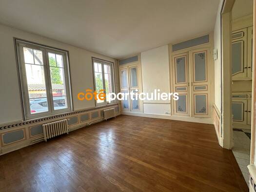 Maison à vendre 106 990 € 7 pièces 4 chambres 175 m² 241 m² de terrain Nord Ham 80400