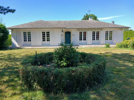 Maison à vendre 329 000 € 5 pièces 4 chambres 159 m² 2 000 m² de terrain Evreux 27000