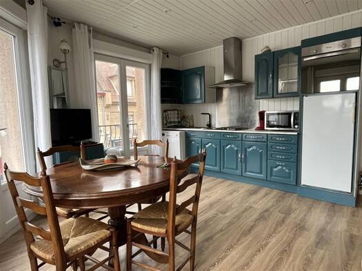 Appartement à louer 550 € 2 pièces 1 chambre 60 m² RDC Vimoutiers 61120