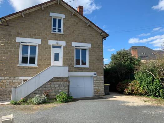 Maison à louer 1 160 € 5 pièces 3 chambres 95 m² 500 m² de terrain Bouquet Brive-la-Gaillarde 19100