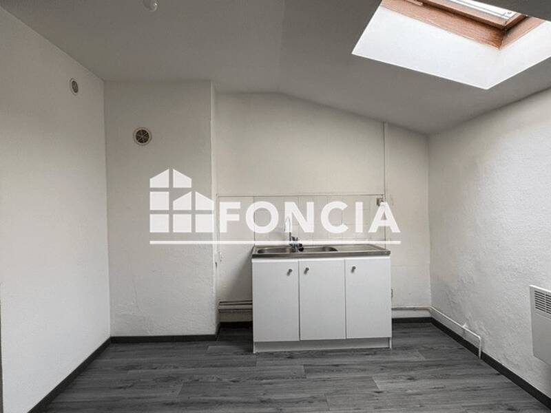 Maison à louer, 20m², VIZILLE