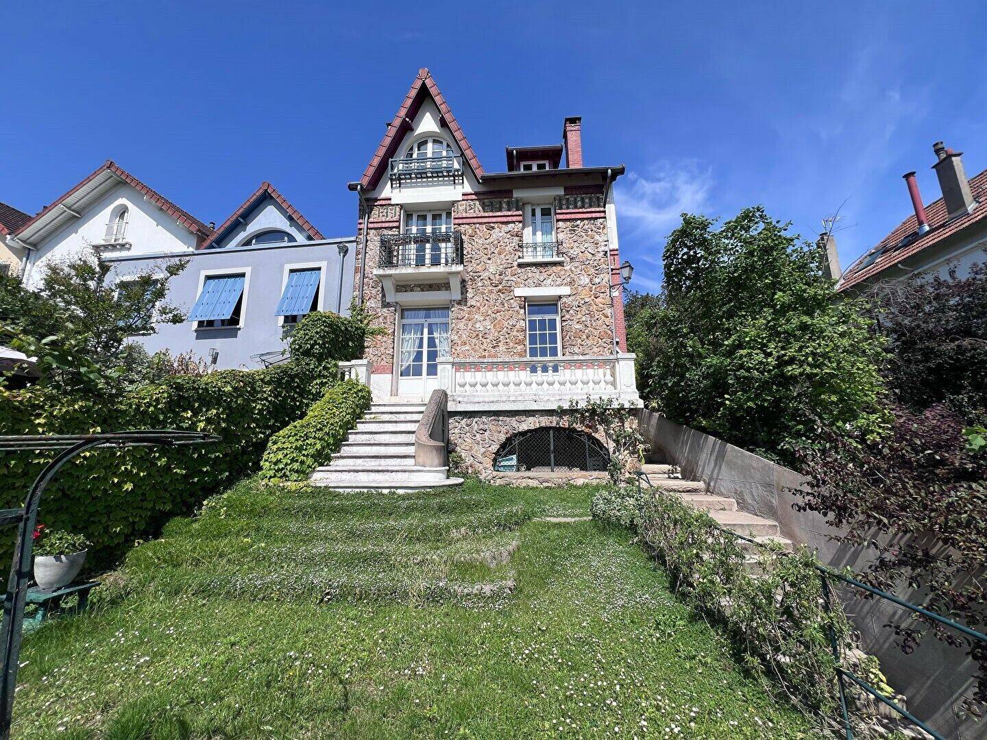 Maison à vendre, 160m², SURESNES