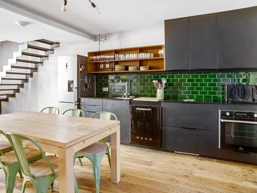 Appartement à louer 1 417 € 4 pièces 3 chambres 89 m² Étage 1/1 Guillotière Lyon 7ème arrondissement 69007