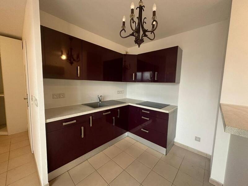 Maison à louer, 28m², MARSEILLE 4E