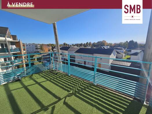 Duplex à vendre 240 000 € 4 pièces 3 chambres 81 m² Étage 3/3 Bourg Lons 64140