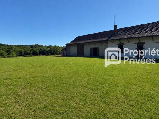 Maison à vendre 152 000 € 5 pièces 3 chambres 114,35 m² 2 736 m² de terrain Huilly-sur-Seille 71290