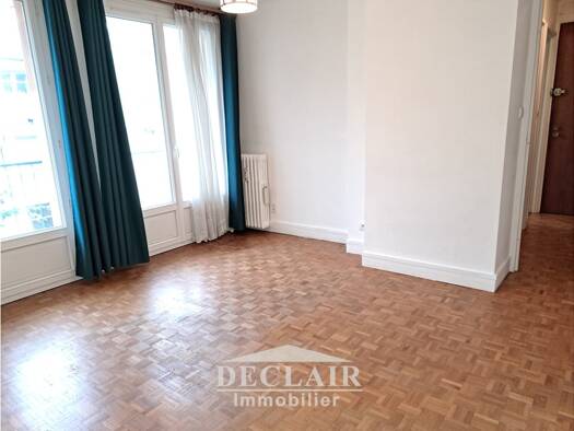 Appartement à vendre 231 000 € 2 pièces 1 chambre 35 m² Étage 4/5 Chantiers Versailles 78000
