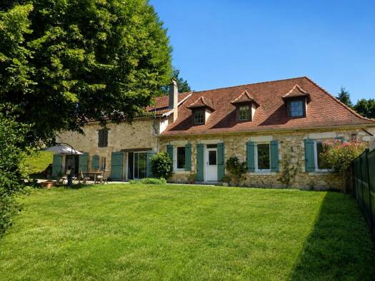 Maison à vendre - neuf 270 000 € 7 pièces 4 chambres 221 m² 2 539 m² de terrain Eyraud-Crempse-Maurens 24140