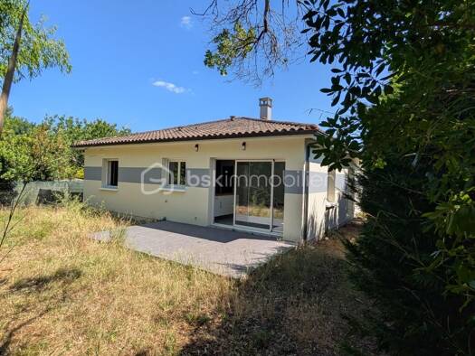 Maison de plain-pied à vendre 309 900 € 5 pièces 4 chambres 115 m² 546 m² de terrain Izon 33450