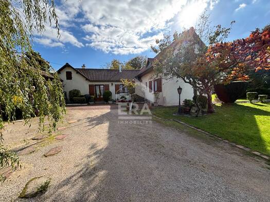 Maison de plain-pied à vendre 264 000 € 6 pièces 3 chambres 125 m² 2 400 m² de terrain Menneville 62240