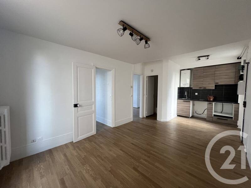 Maison à louer, 43m², SAINT MAUR DES FOSSES