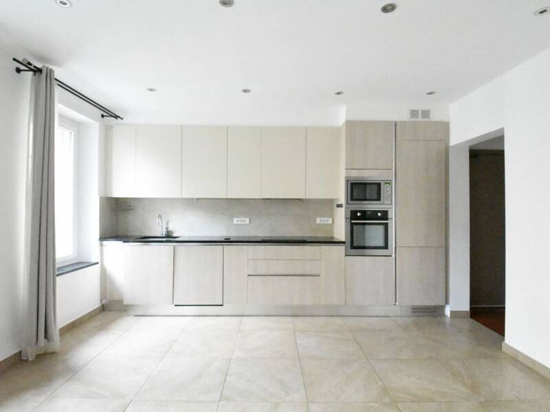 Maison à louer, 64m², MARSEILLE 2E