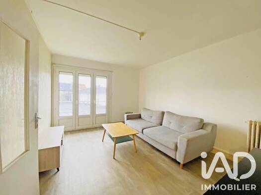 Appartement à vendre 92 000 € 3 pièces 2 chambres 65 m² RDC/8 Est Blois 41000