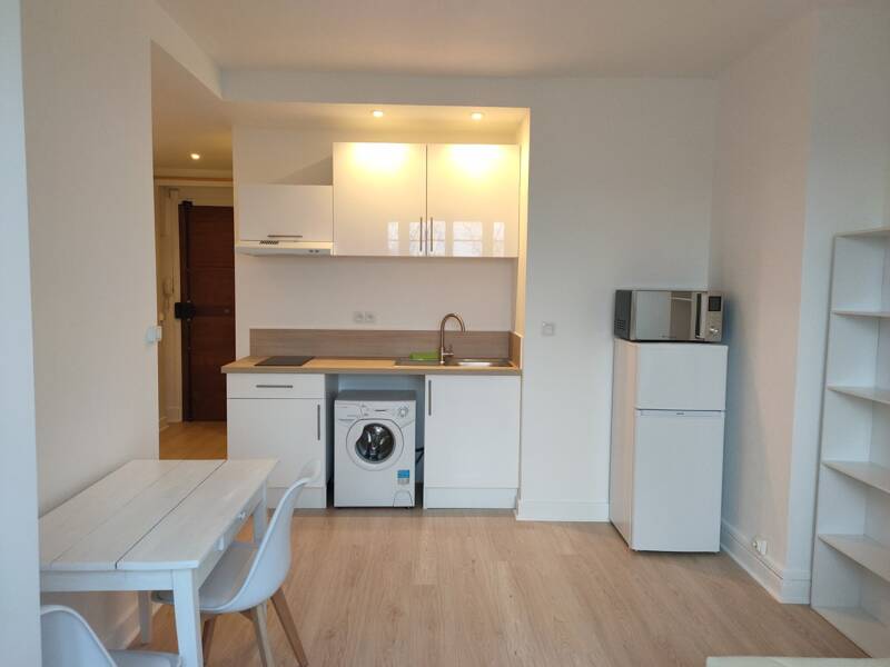 Maison à louer, 25m², TASSIN LA DEMI LUNE