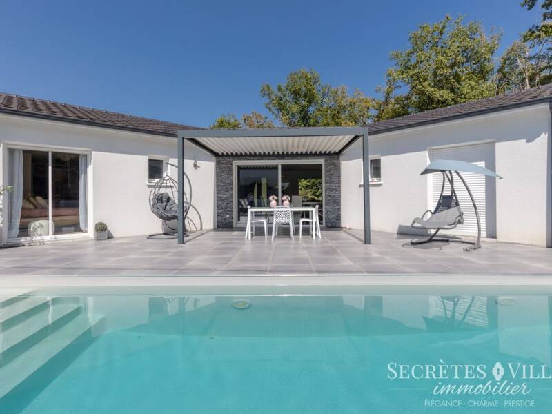 Maison à vendre, 135m², FARGUES SAINT HILAIRE