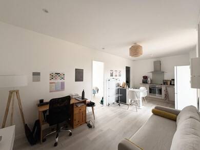 Appartement à louer 615 € 2 pièces 1 chambre 39 m² 2ème étage Est Belleville 69220