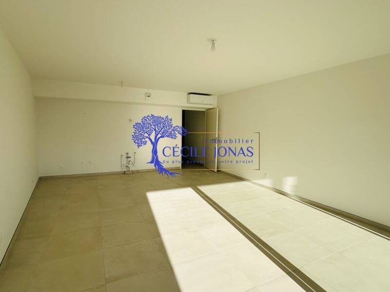 Maison à vendre, 82m², LA CRAU