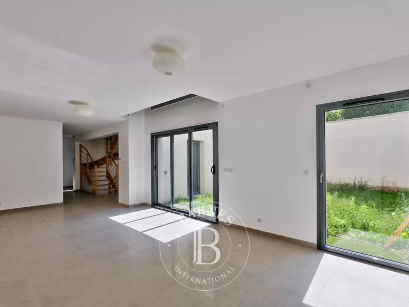 Maison à louer, 139m², PUTEAUX