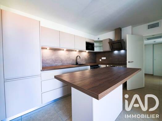 Appartement à vendre 289 000 € 3 pièces 2 chambres 63 m² 2ème étage Le Village Argelès-sur-Mer 66700