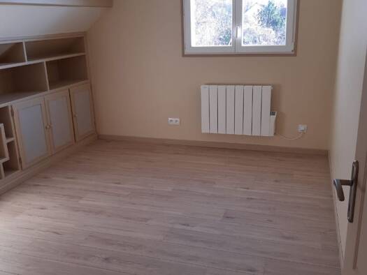 Appartement à vendre 68 000 € 2 pièces 1 chambre 19 m² 2ème étage Ermitage-Nacelle Papeterie Corbeil Essonnes 91100