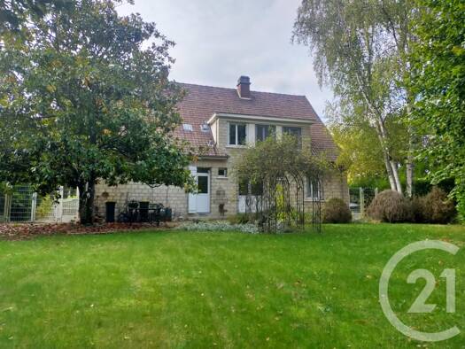 Pavillon à vendre 285 000 € 11 pièces 7 chambres 218 m² 992 m² de terrain Merey 27640