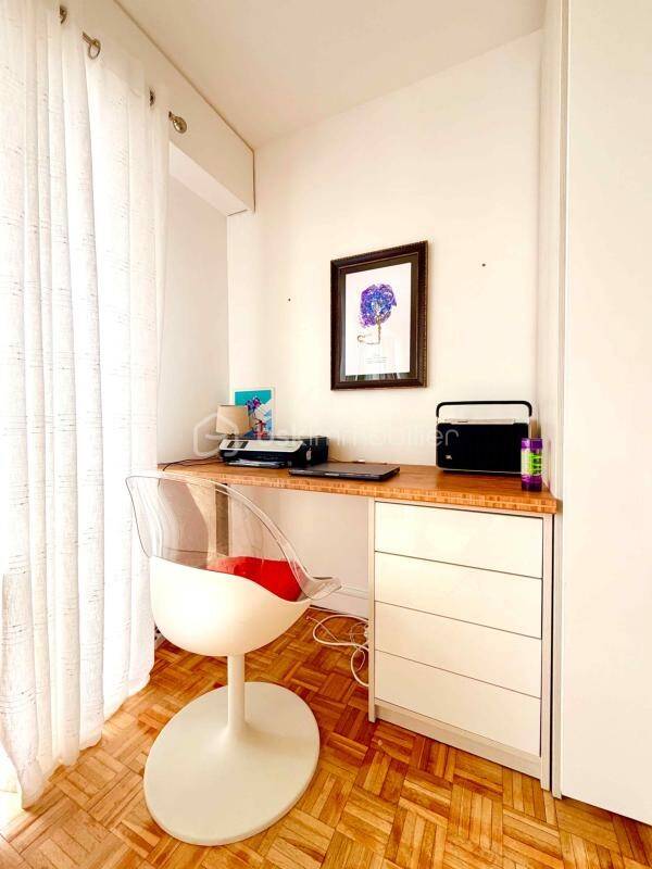Maison à louer, 47m², COURBEVOIE