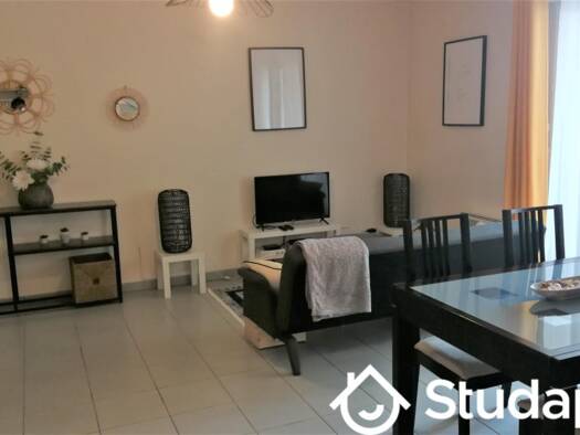 Colocation à louer 580 € 1 pièce 2 chambres 14 m² 1er étage La Capelette Marseille 10ème arrondissement 13010