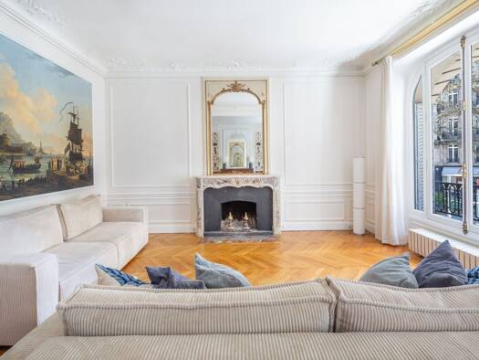 Appartement à vendre 1 989 000 € 5 pièces 3 chambres 120 m² Étage 1/6 Saint Thomas d'Aquin Paris 7ème arrondissement 75007