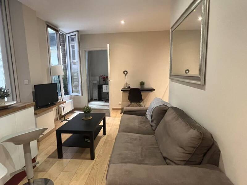 Maison à louer, 35m², PARIS 16E