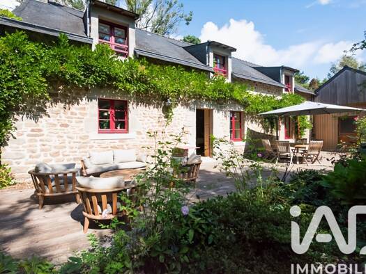 Demeure à vendre 1 279 000 € 12 pièces 7 chambres 320 m² 8 282 m² de terrain Rural Guidel 56520