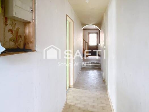 Maison de ville à vendre 56 000 € 7 pièces 5 chambres 125 m² 343 m² de terrain Sermaize-les-Bains 51250