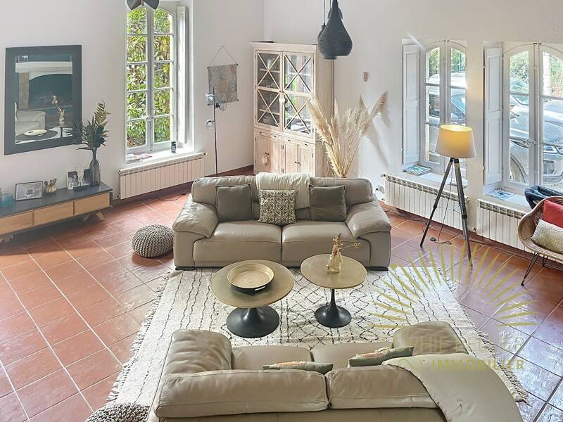 Maison à vendre, 302m², BEZIERS