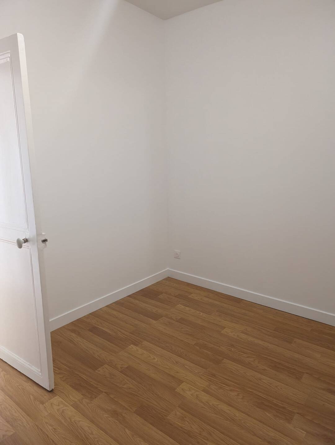 Maison à louer, 29m², COURBEVOIE