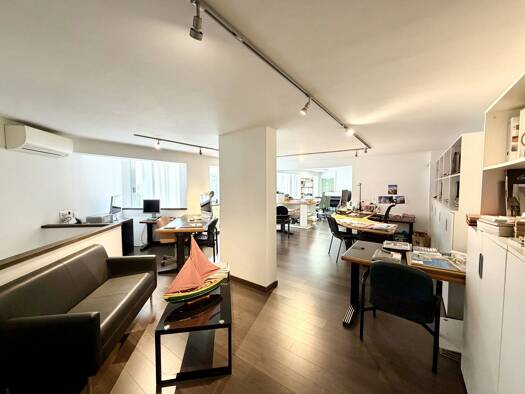 Local commercial à vendre 588 000 € 160 m² de surface de vente Menton 06500