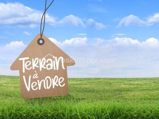 Terrain constructible viabilisé à vendre 80 000 € 497 m² de terrain Tossiat 01250