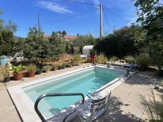 Villa en viager occupé Bouquet 73 000 € 3 pièces 85,1 m² 895 m² de terrain Gonfaron 83590