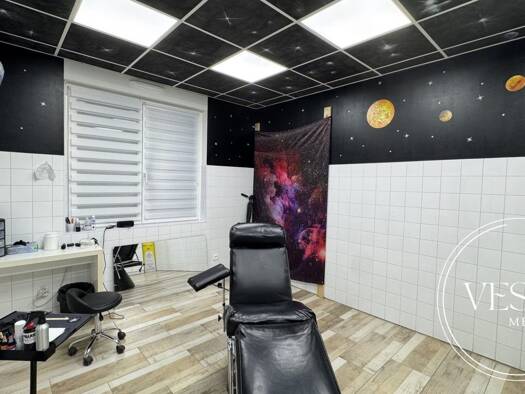 Local commercial à vendre 99 000 € 100 m² de surface de vente Centre Ville Étupes 25460