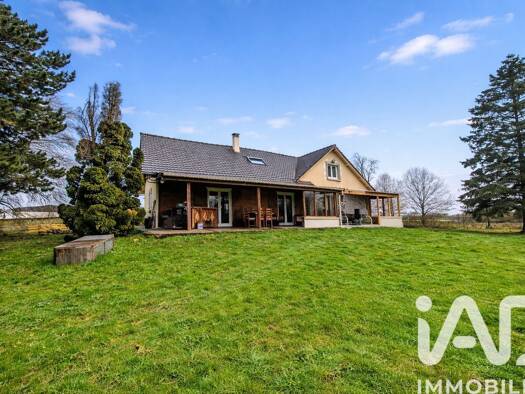 Maison à vendre 312 500 € 7 pièces 4 chambres 212 m² 4 842 m² de terrain Bray-Saint-Aignan 45460