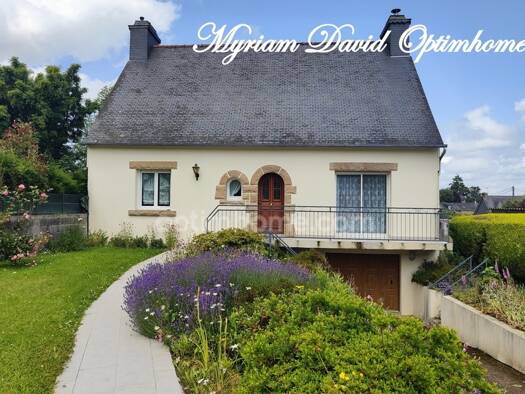 Maison à vendre 158 000 € 5 pièces 4 chambres 120 m² 749 m² de terrain Rostrenen 22110