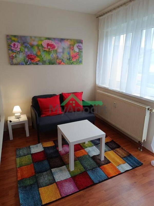 Maison à louer, 20m², AUBERVILLIERS