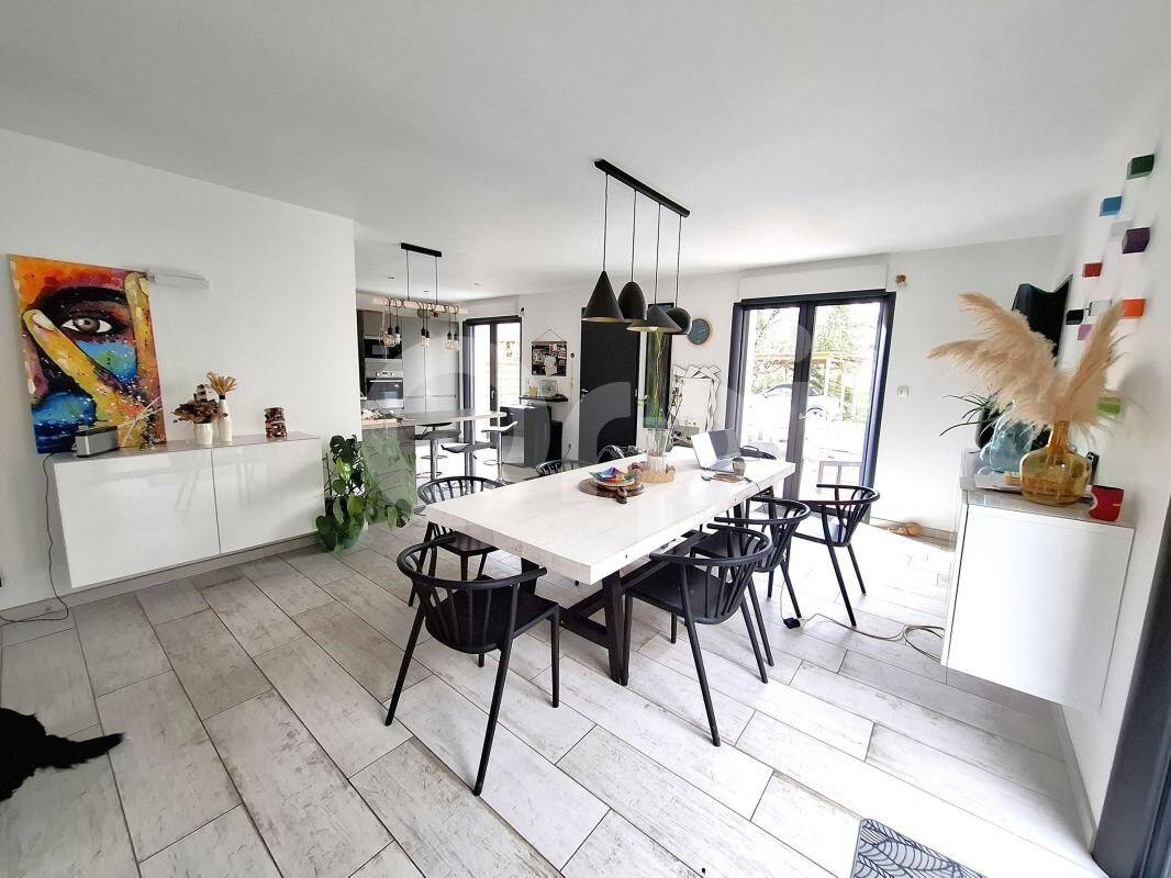 Maison à vendre, 109m², MEDIS