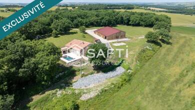 Villa à vendre 1 265 000 € 12 pièces 5 chambres 500 m² 25 520 m² de terrain La Romieu 32480