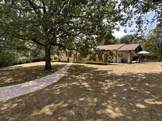 Maison de plain-pied à vendre 449 000 € 5 pièces 4 chambres 125 m² 5 962 m² de terrain Bouloc 31620