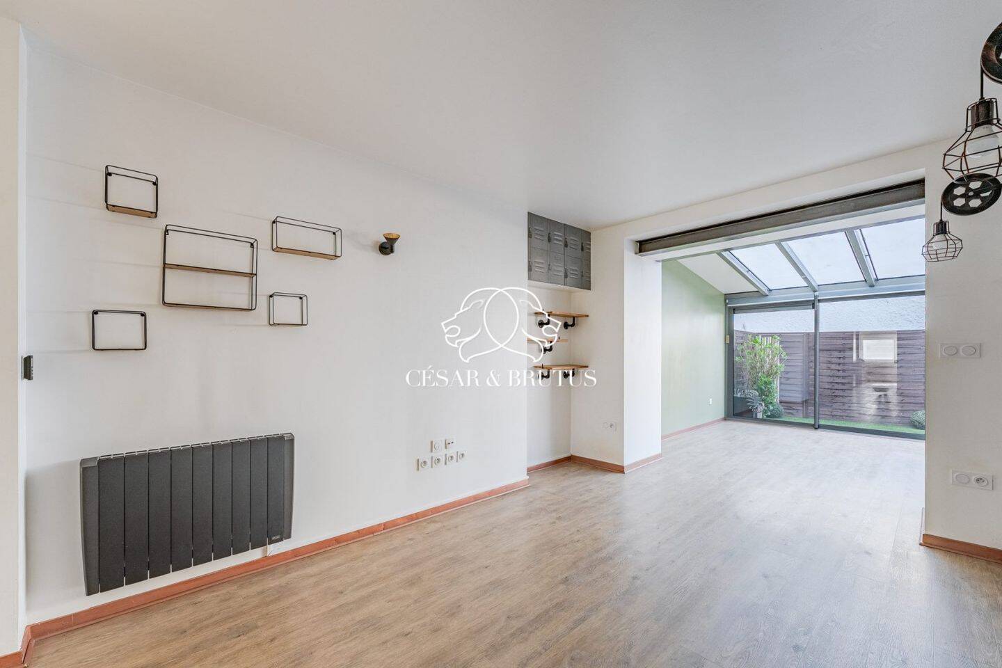 Maison à vendre, 54m², LA TOUR DE SALVAGNY